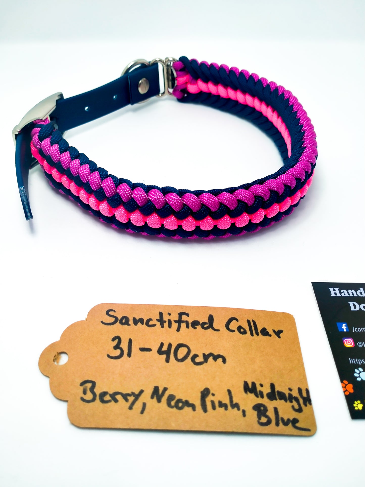 Dog Collar - "Sanctified " cords4paws Paracord Handmade Dog Accessories Customizable Made in Germany Shipping worldwide