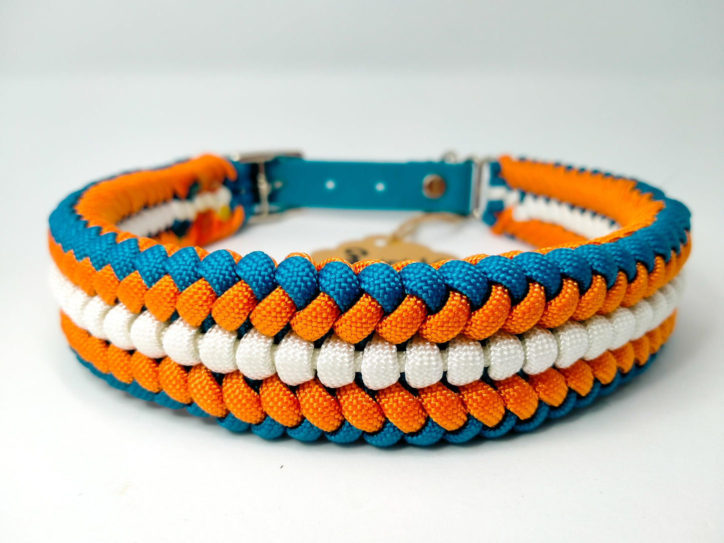 Dog Collar - "Sanctified " cords4paws Paracord Handmade Dog Accessories Customizable Made in Germany Shipping worldwide