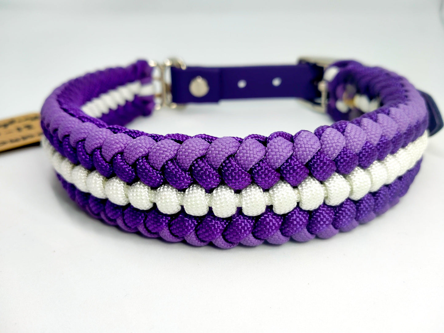 Dog Collar - "Sanctified " cords4paws Paracord Handmade Dog Accessories Customizable Made in Germany Shipping worldwide