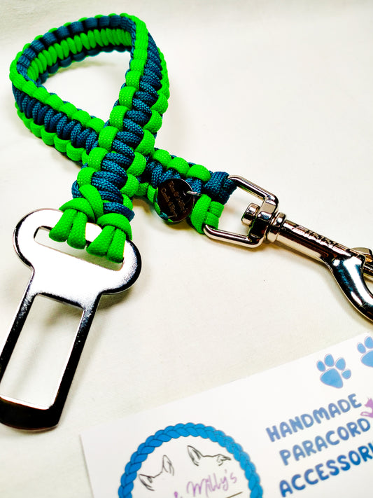 Pre Made: Car Restraint, 40cm, Neon Green, Teal Kim & Milly's Cords 4 Paws Paracord Handmade Dog Accessories Customizable Made in Germany Shipping worldwide