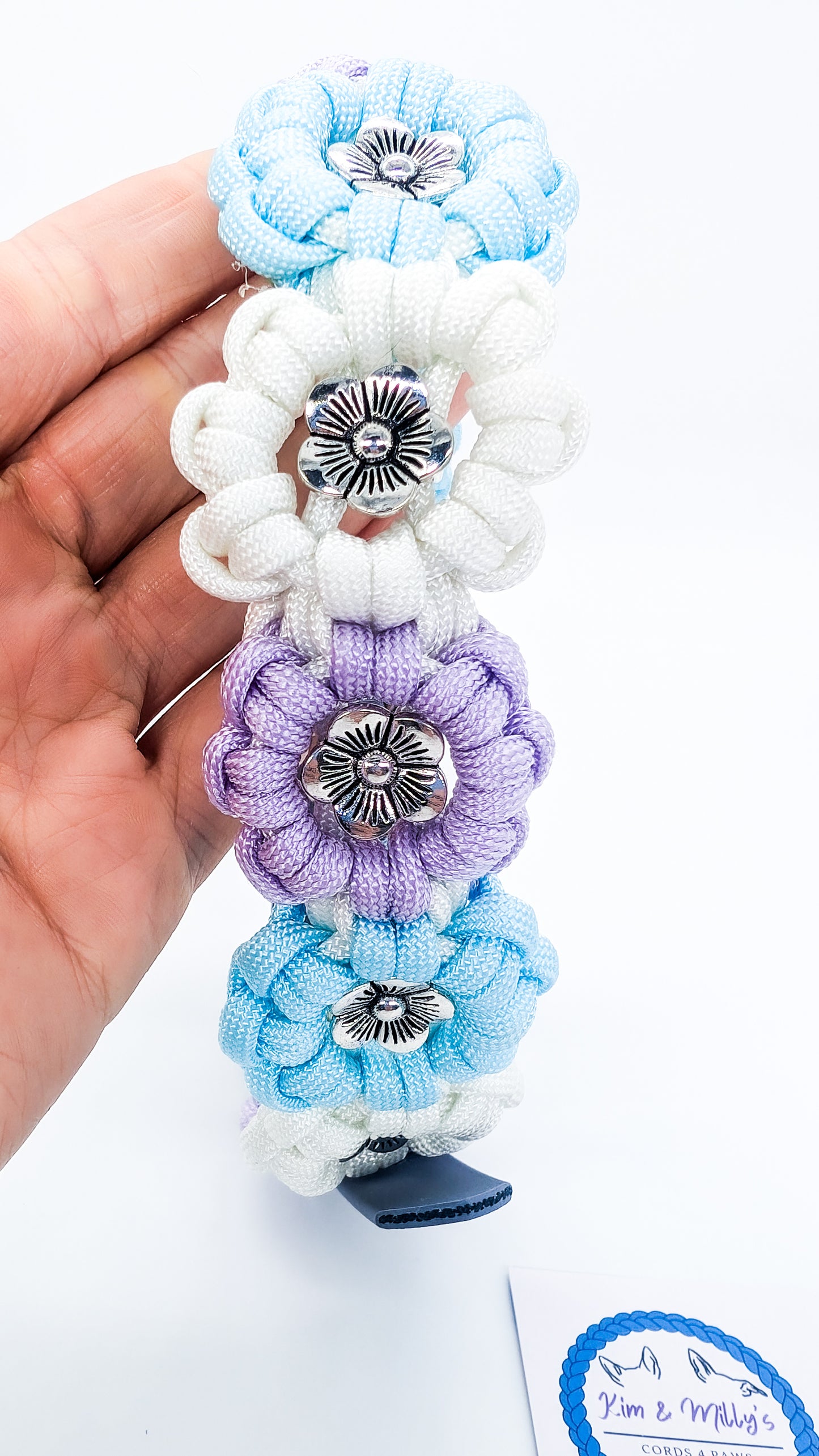 Pre Made: Kimmy's Blooms Collar, 33-42cm, Wedding Colours Kim & Milly's Cords 4 Paws Paracord Handmade Dog Accessories Customizable Made in Germany Shipping worldwide