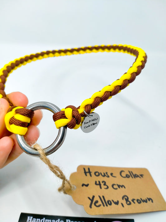Pre Made: House Collar, Canary Yellow, Chocolate Brown, 43cm Kim & Milly's Cords 4 Paws Paracord Handmade Dog Accessories Customizable Made in Germany Shipping worldwide