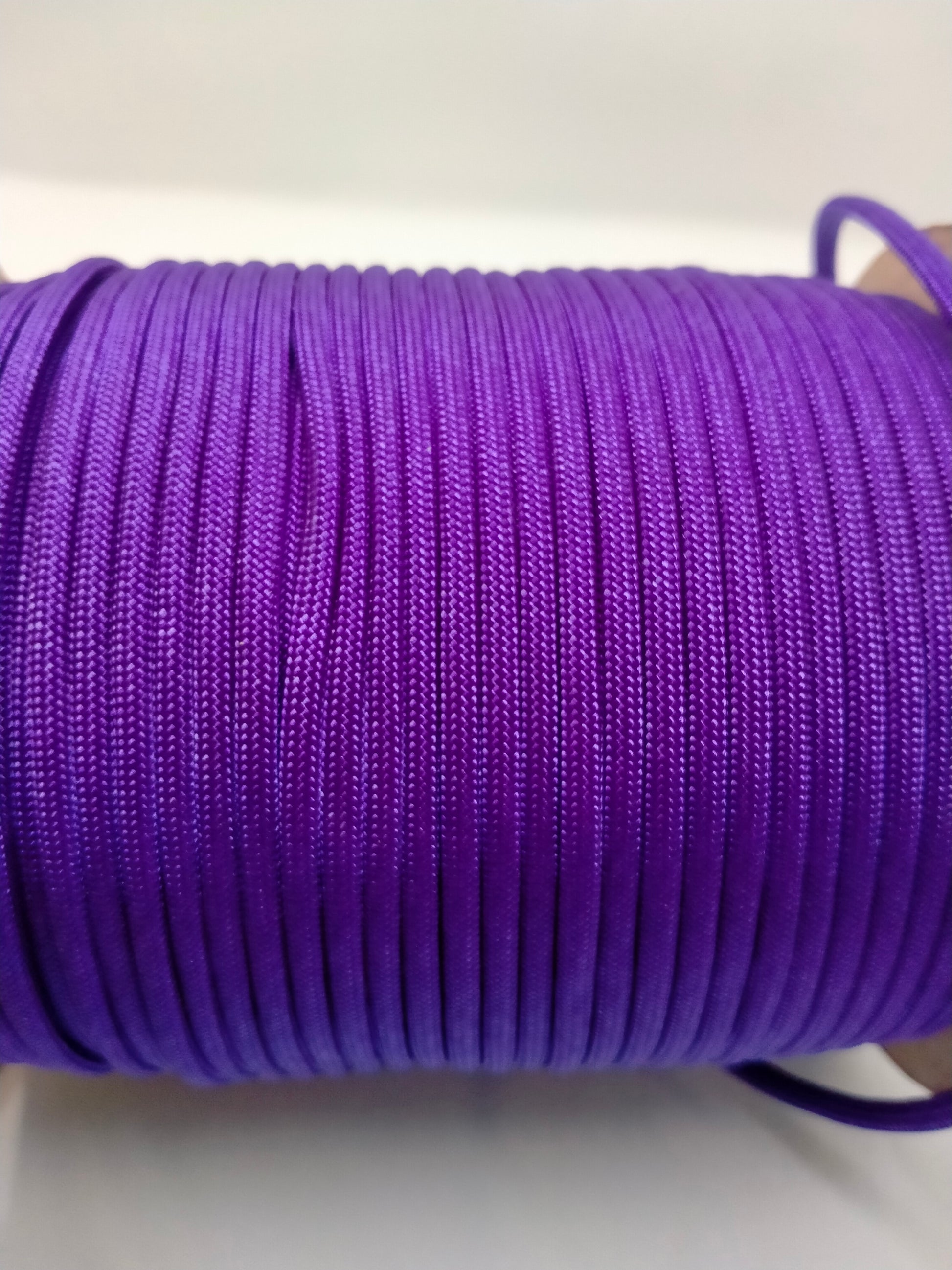 Paracord 4mm Electric Purple Kim & Milly's Cords 4 Paws Paracord Handmade Dog Accessories Customizable Made in Germany Shipping worldwide