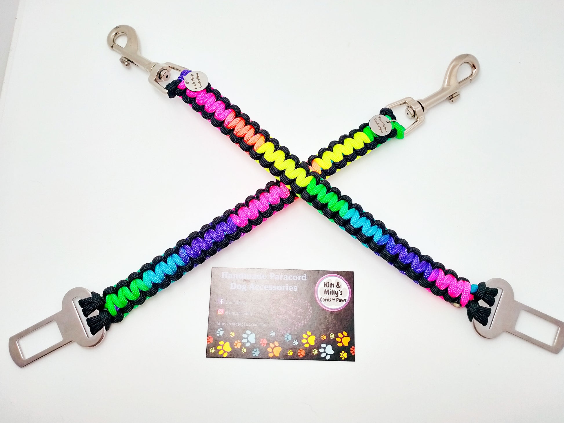 Pet Seat Belt - "Cobra" cords4paws Paracord Handmade Dog Accessories Customizable Made in Germany Shipping worldwide