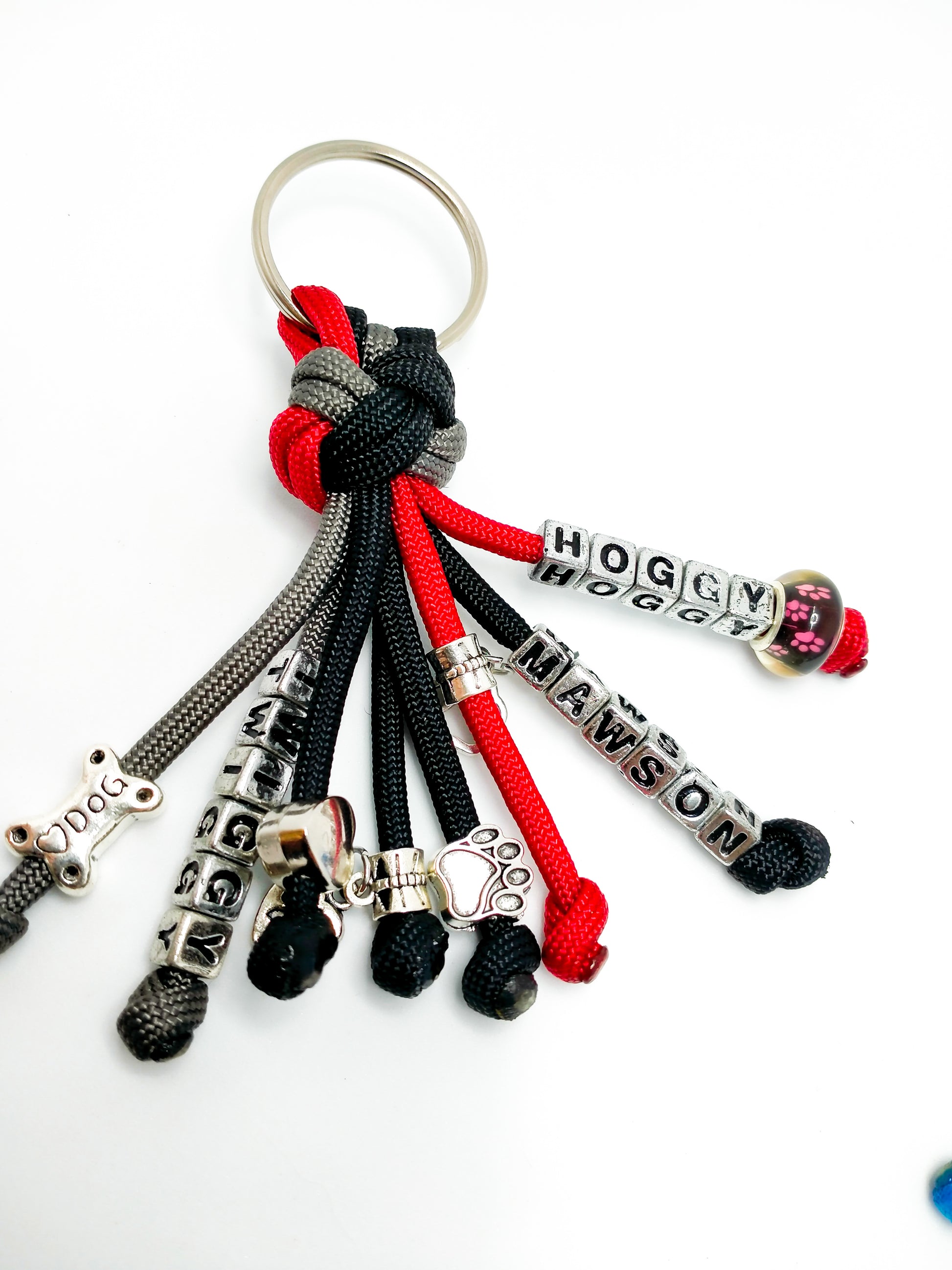 Key Chain - "Diamond" cords4paws Paracord Handmade Dog Accessories Customizable Made in Germany Shipping worldwide