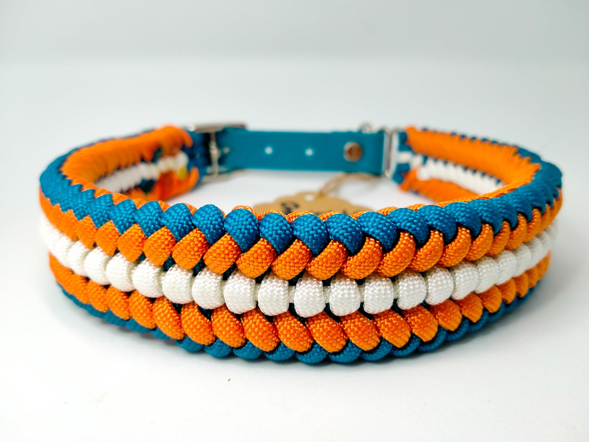 Dog Collar - "Sanctified " cords4paws Paracord Handmade Dog Accessories Customizable Made in Germany Shipping worldwide