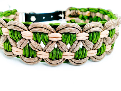 Dog Collar - Sadie's Posie Kim & Milly's Cords 4 Paws Paracord Handmade Dog Accessories Customizable Made in Germany Shipping worldwide