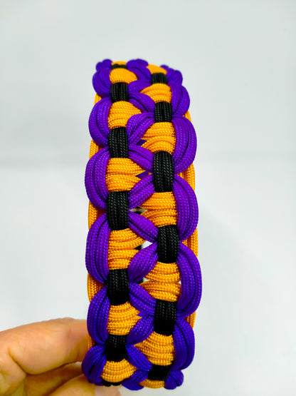 Dog Collar - Sadie's Posie Kim & Milly's Cords 4 Paws Paracord Handmade Dog Accessories Customizable Made in Germany Shipping worldwide