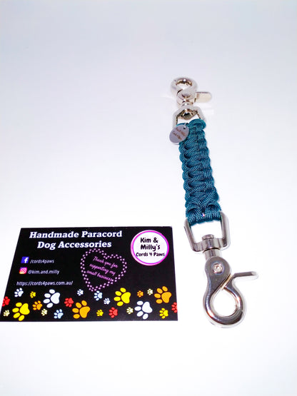 Universal Strap, Restraint, Houdini Safety Strap Kim & Milly's Cords 4 Paws Paracord Handmade Dog Accessories Customizable Made in Germany Shipping worldwide