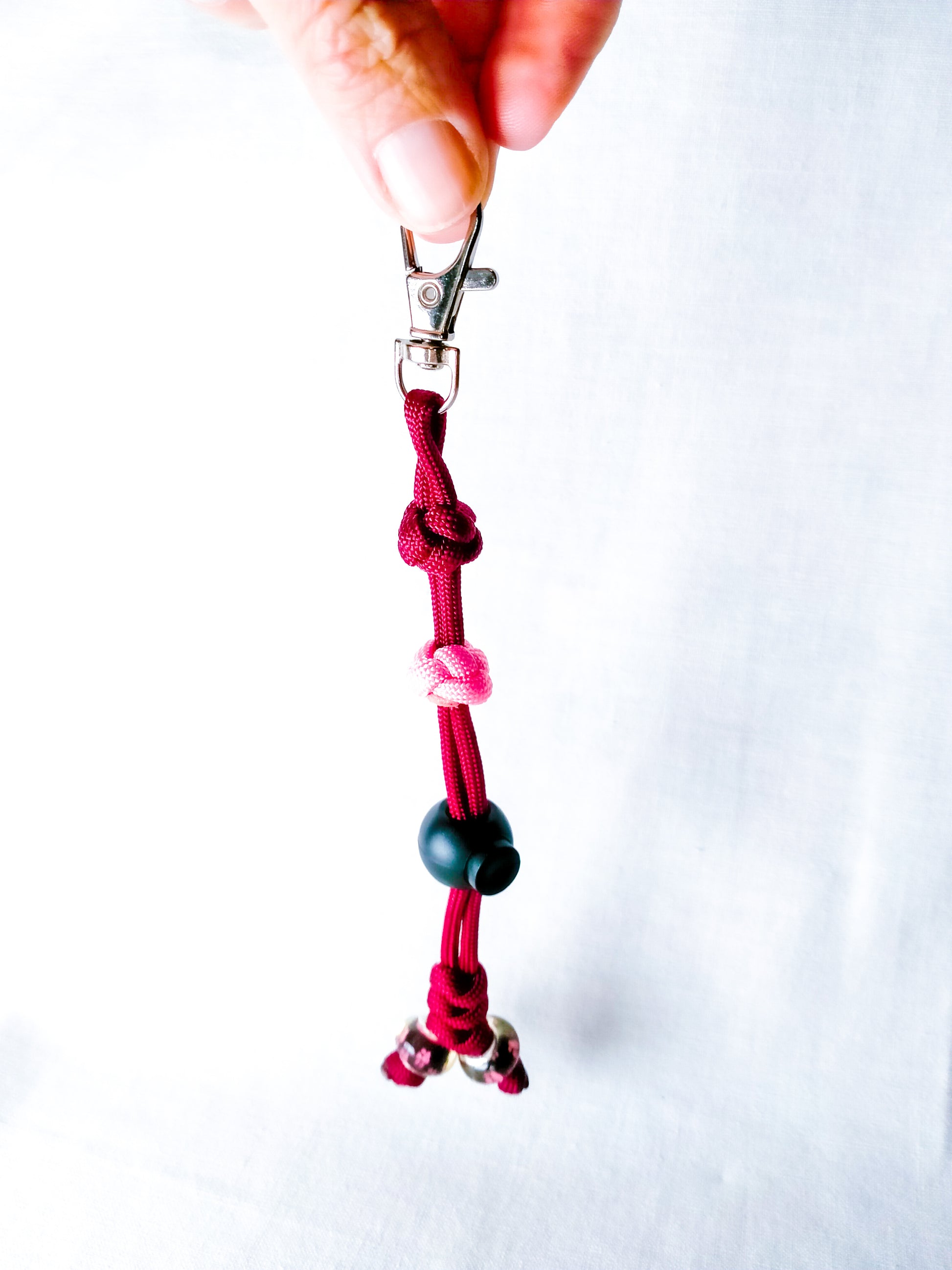 Key Chain - 💩 Bag Holder cords4paws Paracord Handmade Dog Accessories Customizable Made in Germany Shipping worldwide