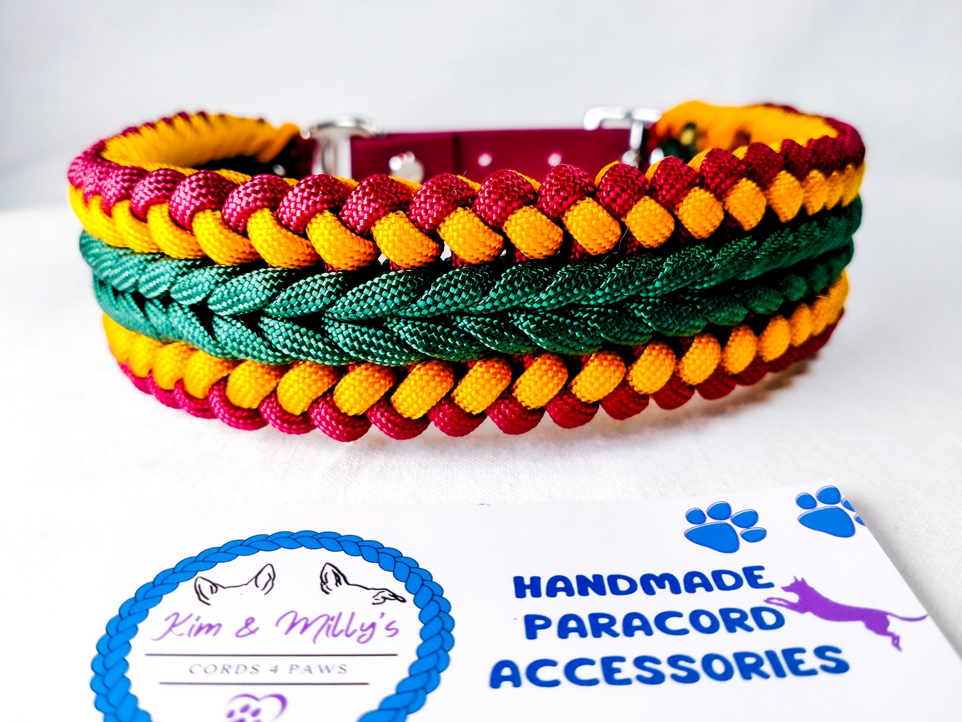 Pre-Made: Endless Falls Collar, 38-47cm Kim & Milly's Cords 4 Paws Paracord Handmade Dog Accessories Customizable Made in Germany Shipping worldwide