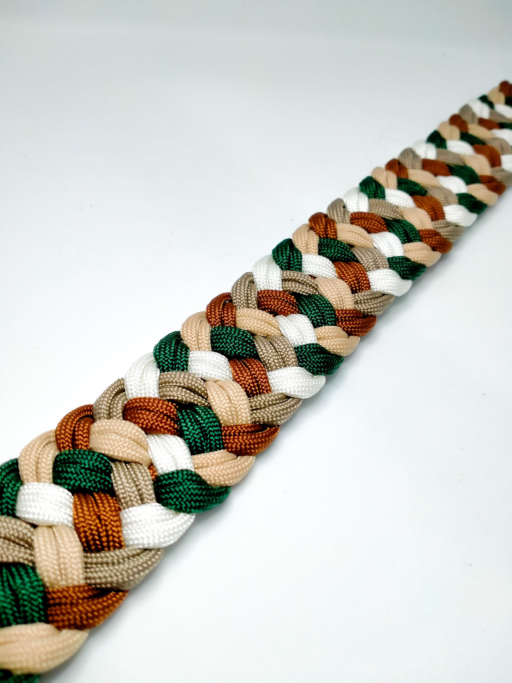 Dog Collar - Milly's Rainbow cords4paws Paracord Handmade Dog Accessories Customizable Made in Germany Shipping worldwide